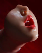 Close-up of Wenwen Realistic Deep Throat Stroker mouth opening and facial detail